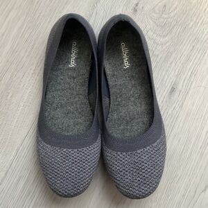 Gray/lilac allbirds Tree Breezers ballet flats in “seashell”